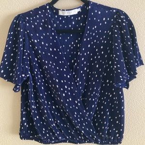 ASTR The Label Navy Polka Dot Top size Medium